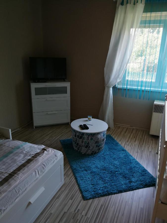 Tiszafüred Zso-Ze Apartman מראה חיצוני תמונה